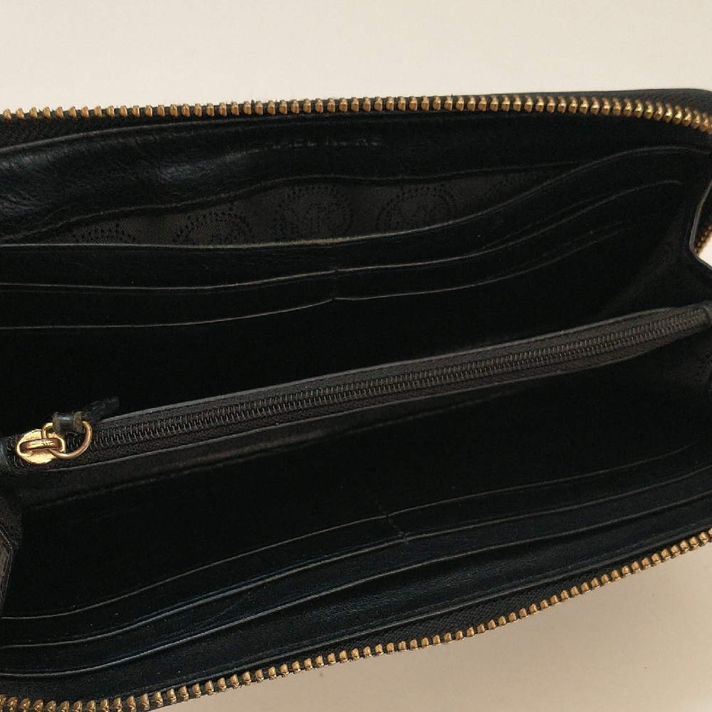 Michael Kors Monogram Wallet - Picture 12 of 12